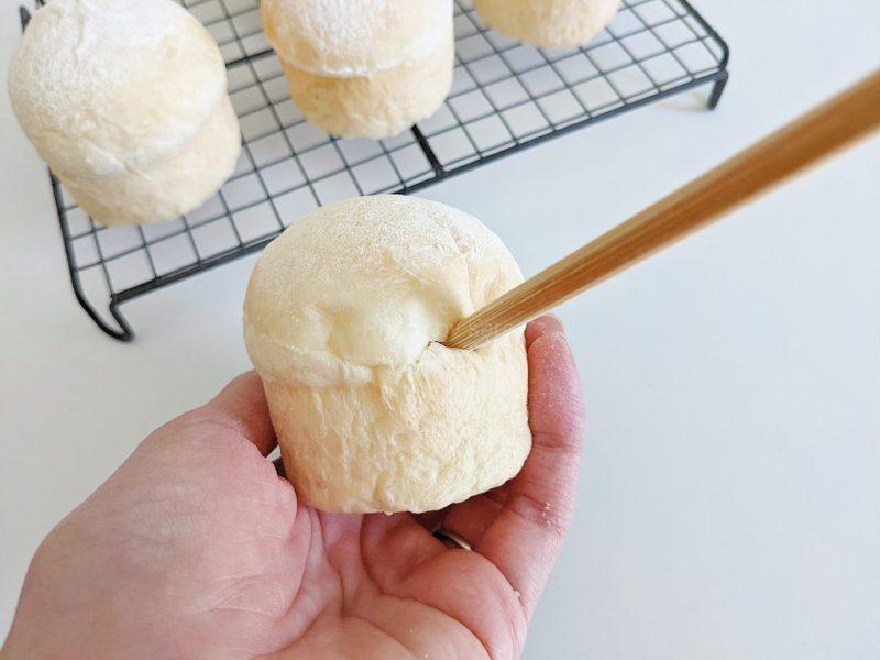 冷やしクリームパン　簡単レシピ　マフィン型
