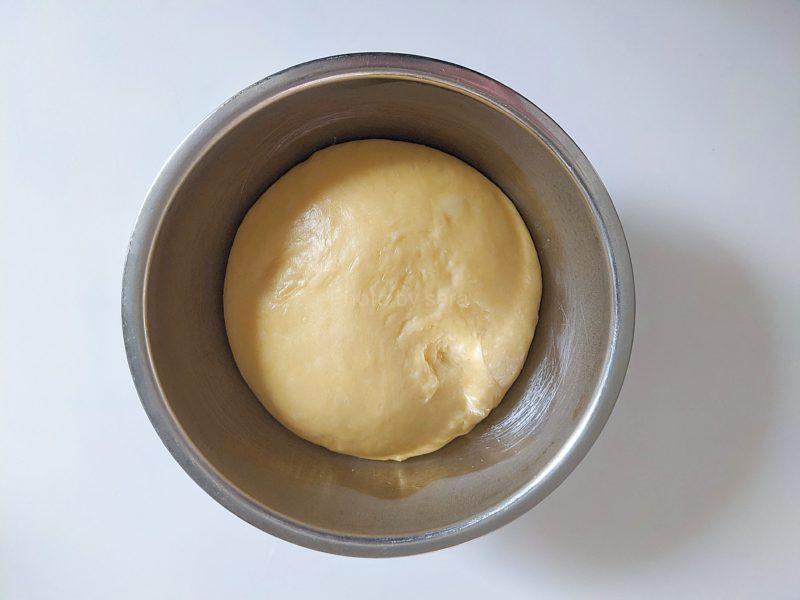 マフィン型　マリトッツォ　ブリオッシュ　簡単レシピ　アレンジ